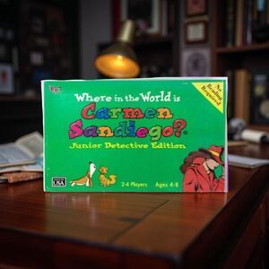 Vintage 1994 Where in the World is Carmen Sandiego? (Junior Detective Edition)